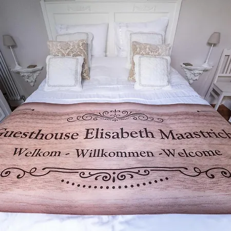 Elisabeth *